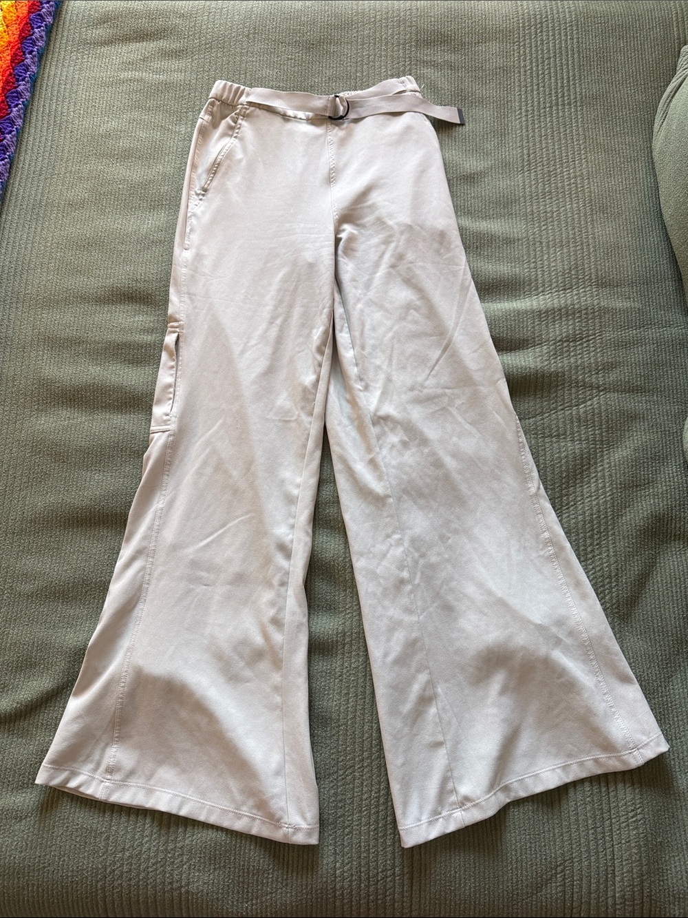 Women’s Nike Wide-Leg Pants in Light Beige